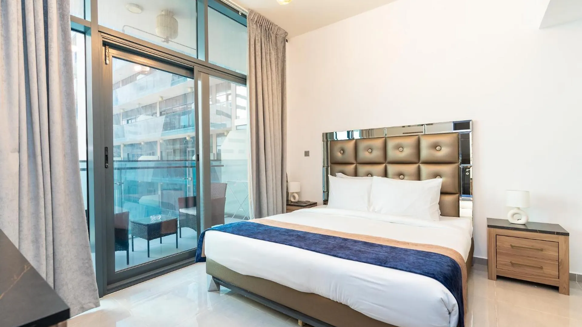 Citihome-1Br In Merano Tower At Business Bay Dubai
